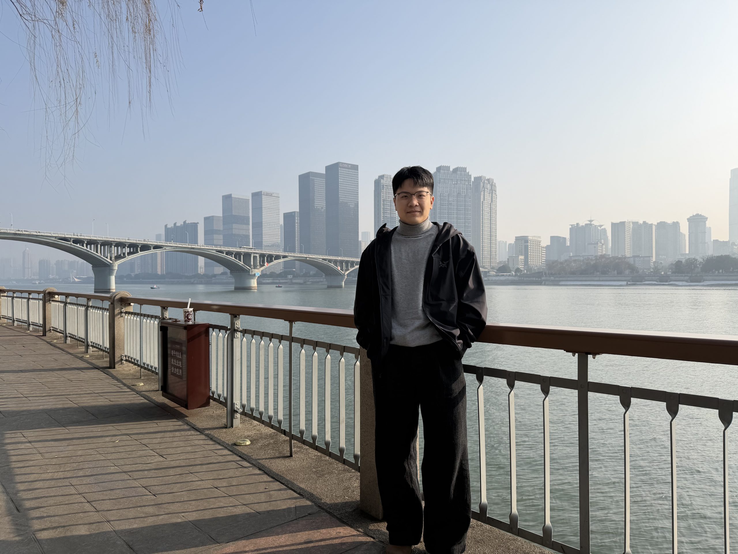 辛政晔个人照片